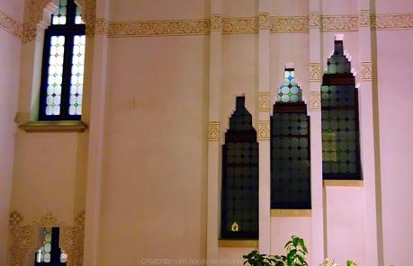 ...Y TRES, EL PALAU MACAYA ...Y TRES, EL PALAU MACAYA
