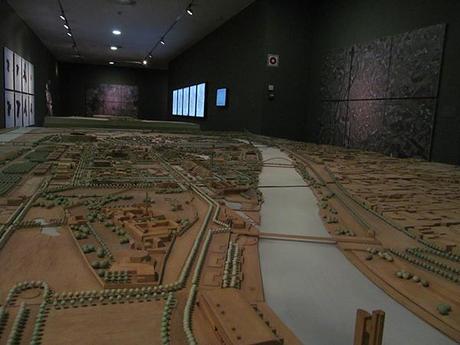 El Círculo de Bellas Artes inaugura una exposición sobre el impacto urbanístico del ingreso de España en la UE. El Círculo de Bellas Artes inaugura una exposición sobre el impacto urbanístico del ingreso de España en la UE.