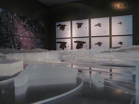 El Círculo de Bellas Artes inaugura una exposición sobre el impacto urbanístico del ingreso de España en la UE. El Círculo de Bellas Artes inaugura una exposición sobre el impacto urbanístico del ingreso de España en la UE.