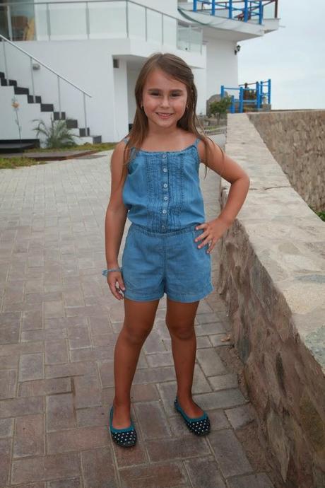 Moda para Niñas Verano Gap, Gap Perú, Gap kids, polka dots ballerinas, jean jumpsuit, moda para niñas