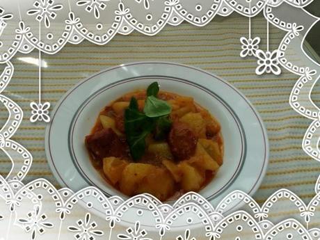 PATATAS A LA RIOJANA PATATAS A LA RIOJANA