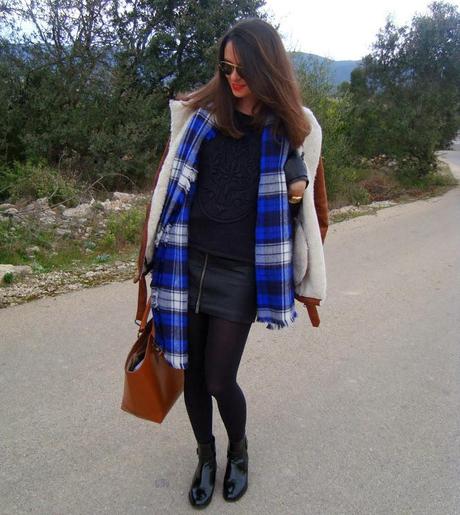 AZUL, NEGRO Y CAMEL AZUL, NEGRO Y CAMEL