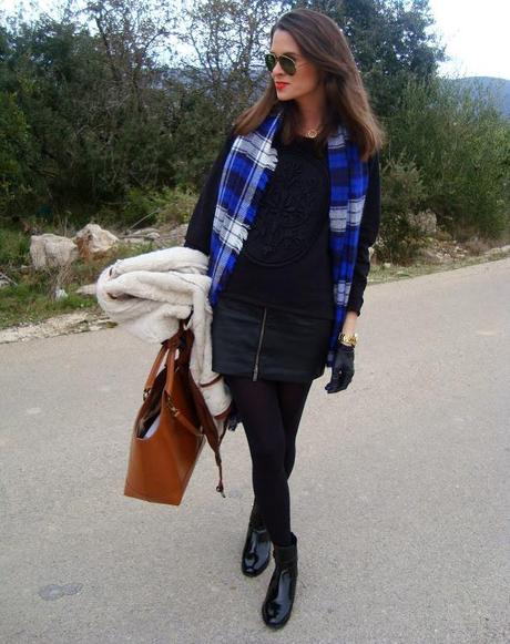 AZUL, NEGRO Y CAMEL AZUL, NEGRO Y CAMEL