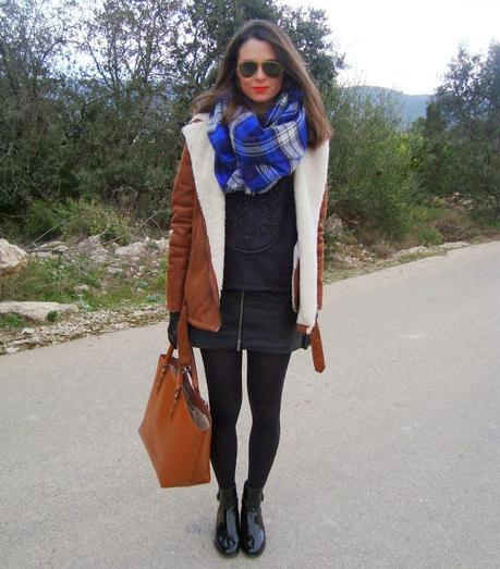 AZUL, NEGRO Y CAMEL AZUL, NEGRO Y CAMEL