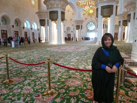 La Gran Mezquita de Abu Dhabi La Gran Mezquita de Abu Dhabi