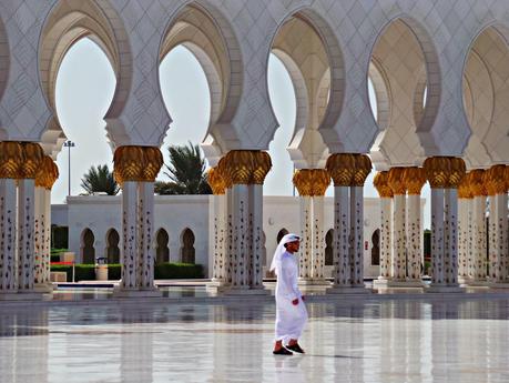 La Gran Mezquita de Abu Dhabi La Gran Mezquita de Abu Dhabi