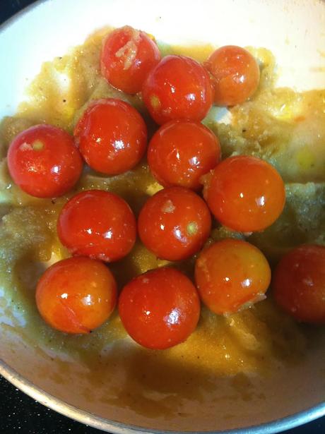 Tarta Tatin De Tomates Cherry Y Queso De Cabra A La Miel Tarta Tatin De Tomates Cherry Y Queso De Cabra A La Miel