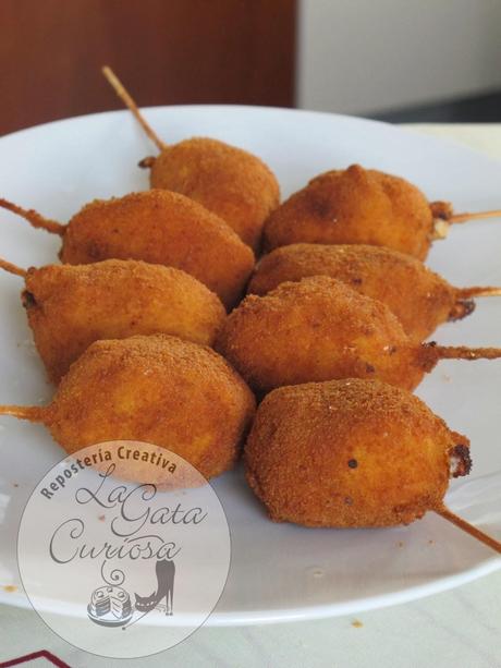 CHUPA CHUPS DE POLLO A LAS FINAS HIERBAS CHUPA CHUPS DE POLLO A LAS FINAS HIERBAS