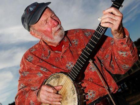Pete Seeger (1919-2014) Pete Seeger (1919-2014)