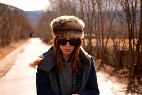 MOUNTAIN OUTFIT MOUNTAIN OUTFIT