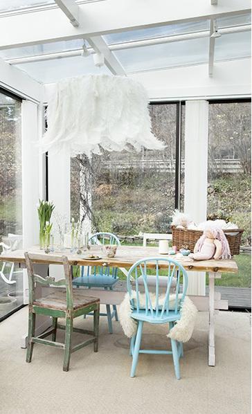 UN SALÓN MUY BOHEMIO Y ALGUNAS PIEZAS PARA CONSEGUIR EL LOOK UN SALÓN MUY BOHEMIO Y ALGUNAS PIEZAS PARA CONSEGUIR EL LOOK