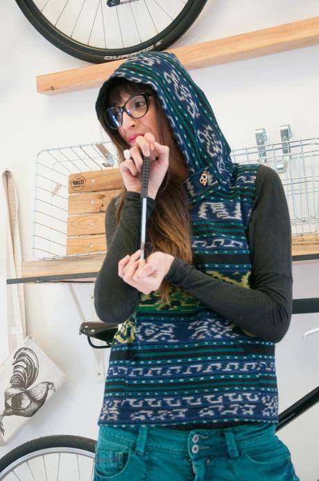 Colección Indonesia, una colaboración entre Ana Peñalver y Floren Campos Colección Indonesia, una colaboración entre Ana Peñalver y Floren Campos