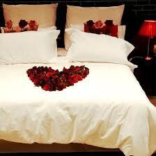 Decoraciones de cama para el Día de San Valentín Decoraciones de cama para el Día de San Valentín