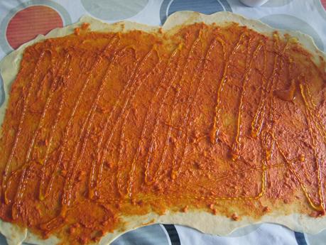 KRINGLE DE SOBRASADA Y MIEL. NARANJAS AMBER KRINGLE DE SOBRASADA Y MIEL. NARANJAS AMBER