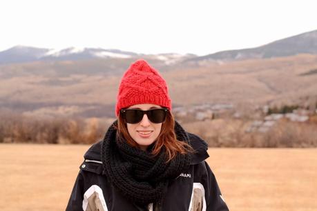 RED BEANNIE RED BEANNIE