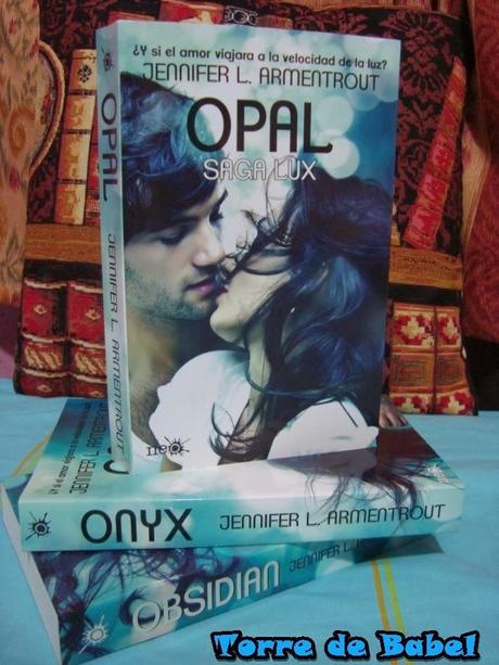 Opal: un beso fuera de este mundo