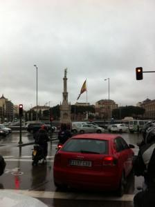 Democracia hecha jirones (como la bandera de Colón) image