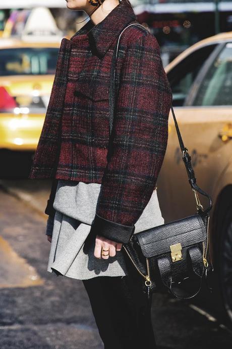 Skylight GRey_Skirt-Plaid_Jacket-Chain_Boots-Outfit-street_Style-26