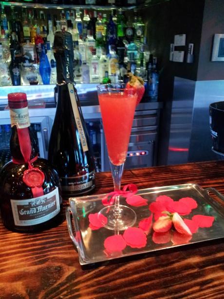 Cocktail Embrujo Andalusí especial para San Valentín Cocktail Embrujo Andalusí especial para San Valentín