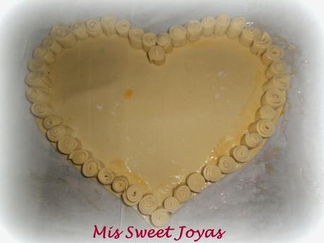 Hojaldre para sorprender a tu enamorad@! Ideal para San Valentín Hojaldre para sorprender a tu enamorad@! Ideal para San Valentín