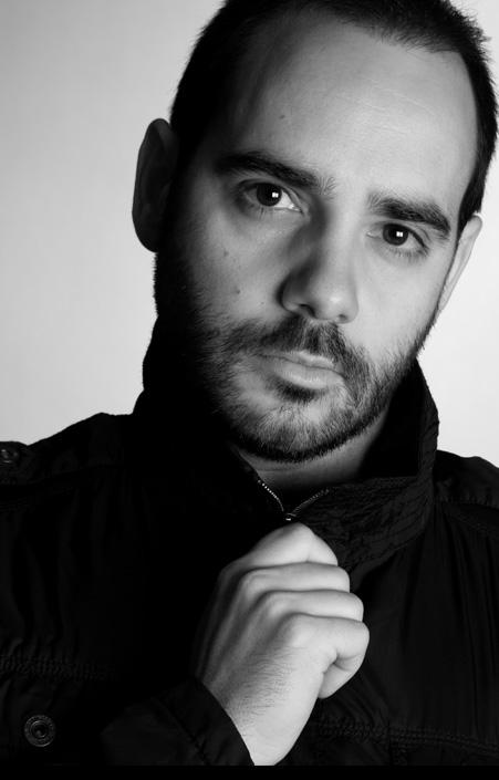 ´Inconscientemente iría vinculando ambos mundos, el vocal y el pianístico´: el pianista repertorista Rubén Fernández Aguirre para BCP