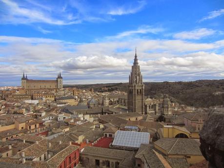 LOOK307-14.2.20148:30STAR TURN : CAMEL COATPREPARING CASE... LOOK307-14.2.20148:30STAR TURN : CAMEL COATPREPARING CASE...