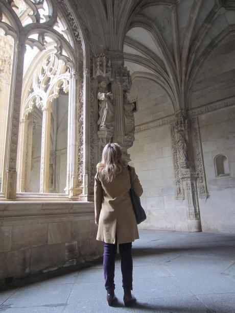 LOOK307-14.2.20148:30STAR TURN : CAMEL COATPREPARING CASE... LOOK307-14.2.20148:30STAR TURN : CAMEL COATPREPARING CASE...