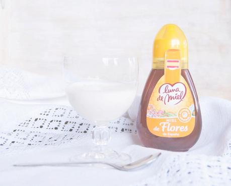 Panna cotta con miel Panna cotta con miel