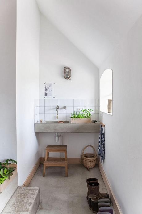 INSPIRACIÓN NÓRDICA EN UNA GRANJA RESTAURADA INSPIRACIÓN NÓRDICA EN UNA GRANJA RESTAURADA