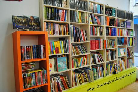 Conociendo un nuevo lugar: Librería Kattigara Conociendo un nuevo lugar: Librería Kattigara