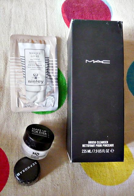 Brush cleaner de MAC, Facial Mask de Sisley, High definition primer de MAKE UP FOREVER y High definition powder de MAKE UP FOREVER Brush cleaner de MAC, Facial Mask de Sisley, High definition primer de MAKE UP FOREVER y High definition powder de MAKE UP FOREVER