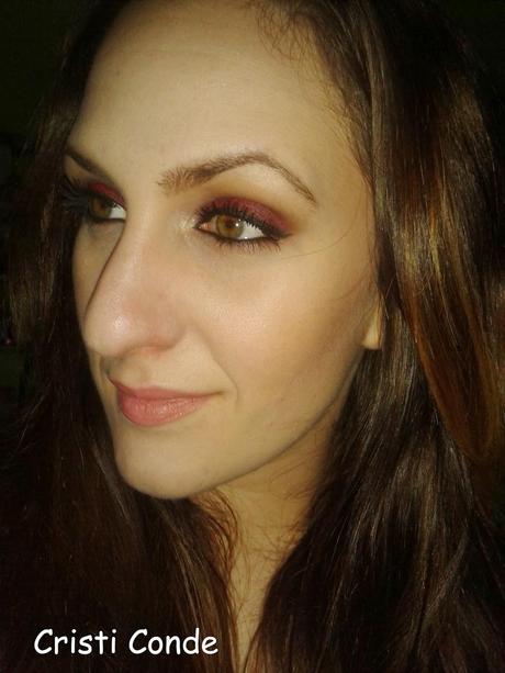 Maquillaje : Red Smoky Maquillaje : Red Smoky