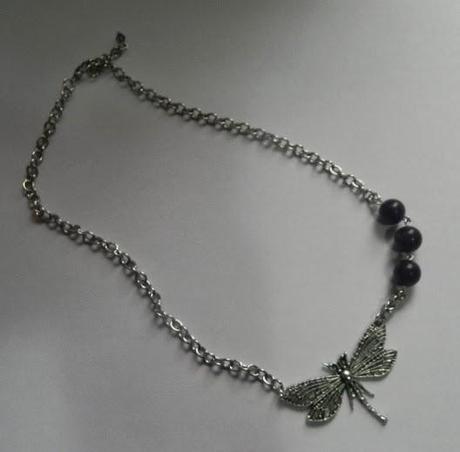 Pequeña compra de complementos (artesanales y no tanto). Pequeña compra de complementos (artesanales y no tanto).