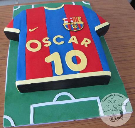 TARTA FONDANT CAMISETA DEL BARÇA PARA OSCAR TARTA FONDANT CAMISETA DEL BARÇA PARA OSCAR