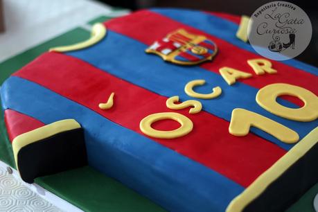 TARTA FONDANT CAMISETA DEL BARÇA PARA OSCAR TARTA FONDANT CAMISETA DEL BARÇA PARA OSCAR
