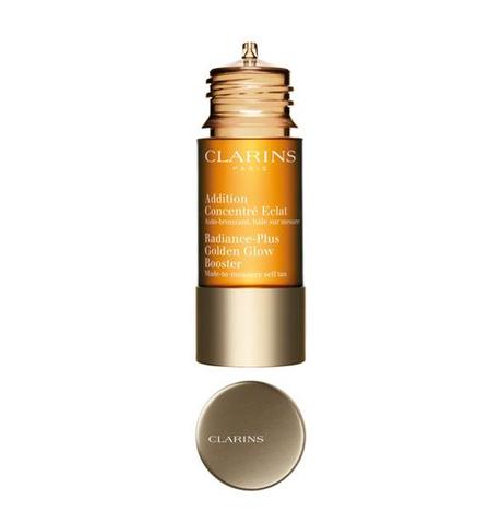 Morena sin sol con Addition Concentré Eclat de Clarins booster Addition Concentré Eclat de Clarins