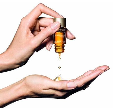 Morena sin sol con Addition Concentré Eclat de Clarins Como aplicar producto autobronceador de Clarins