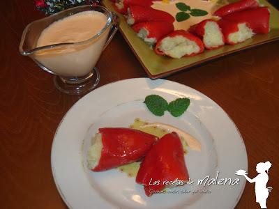 Pimientos del piquillo rellenos de bacalao Pimientos del piquillo rellenos de bacalao
