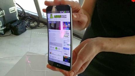 El LG G Flex ya está disponible en exclusiva a través de Vodafone. Toma de contacto y precios gflex6