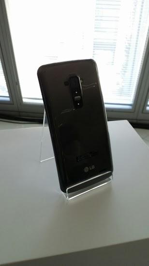 El LG G Flex ya está disponible en exclusiva a través de Vodafone. Toma de contacto y precios gflex5