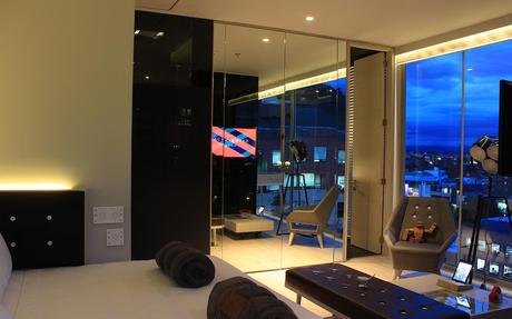 CLICK CLACK HOTTEL, UN MODERNO HOTEL DE DISEÑO EN LA CAPITAL COLOMBIANA CLICK CLACK HOTTEL, UN MODERNO HOTEL DE DISEÑO EN LA CAPITAL COLOMBIANA