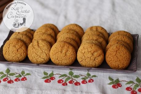 GALLETAS DE CREMA DE CASTAÑAS Y MATALAUVA GALLETAS DE CREMA DE CASTAÑAS Y MATALAUVA
