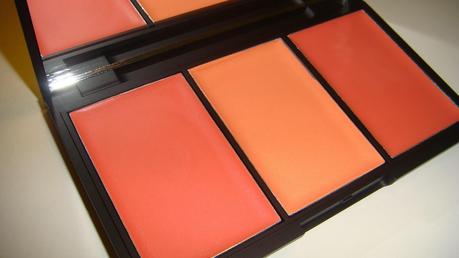 Siguen las novedades en Sleek...Blush by 3 Palettes: Californ.i.a. y Pink Lemonade Siguen las novedades en Sleek...Blush by 3 Palettes: Californ.i.a. y Pink Lemonade