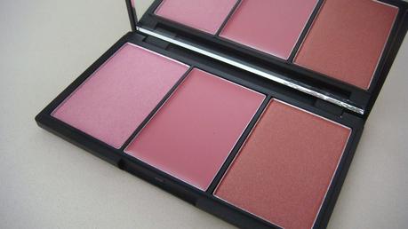 Siguen las novedades en Sleek...Blush by 3 Palettes: Californ.i.a. y Pink Lemonade Siguen las novedades en Sleek...Blush by 3 Palettes: Californ.i.a. y Pink Lemonade