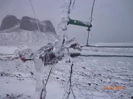 LA CENCELLADA CAUSÒ INCONVENIENTES EN LAS COMUNICACIONES EN LA BASE ANTÀRTICA CARLINI LA CENCELLADA CAUSÒ INCONVENIENTES EN LAS COMUNICACIONES EN LA BASE ANTÀRTICA CARLINI
