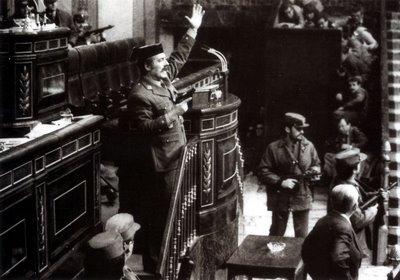 El bochornoso espectáculo de Évole. El bochornoso espectáculo de Évole.
