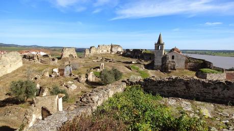 LOS FUERTES ABALUARTADOS LUSO-ESPAÑOLES Y SU DESTINO ACTU... LOS FUERTES ABALUARTADOS LUSO-ESPAÑOLES Y SU DESTINO ACTU...