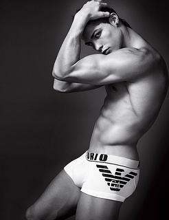 No quiero ser como Cristiano Ronaldo Cristiano Ronaldo para ropa interior de Emporio Armani