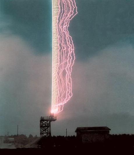 Rayos petrificados RAYOS PETRIFICADOS,TRINITITAS Y METEORITOS