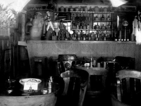 Coleccion Bar Isla Negra ISLA NEGRA. DE NERUDA Y OTRAS YERBAS.